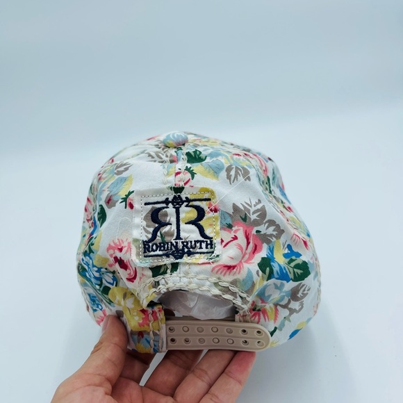 ROBIN RUTH Floral Quilted White Pastel Colors California Baseball Hat - Picture 3 of 6